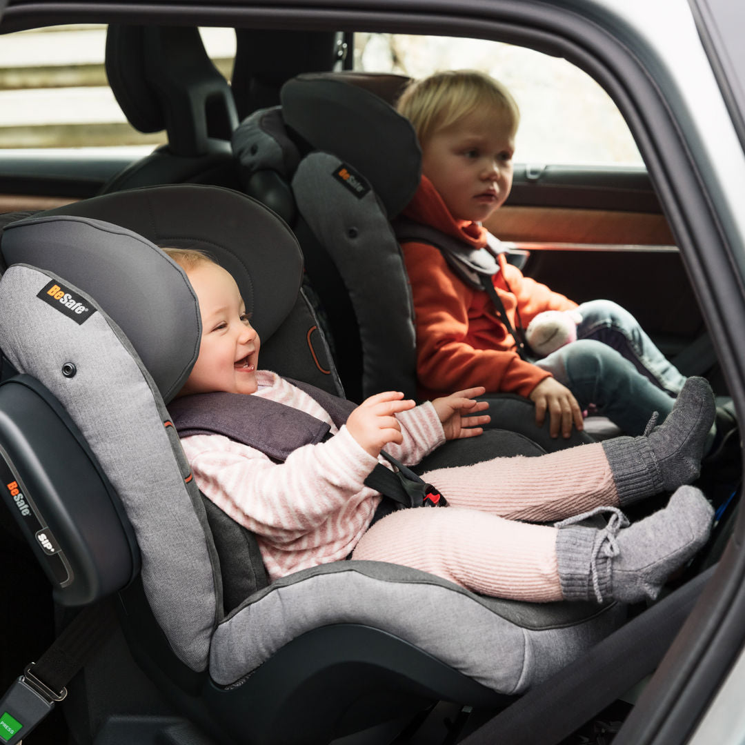 Why rear-facing car seats are 5X safer than forward-facing car seats?